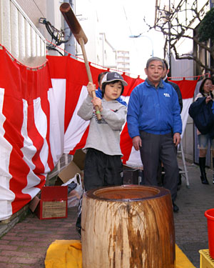 もちつき大会会場