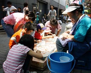 金魚すくい