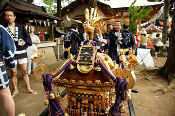 天沼八幡神社